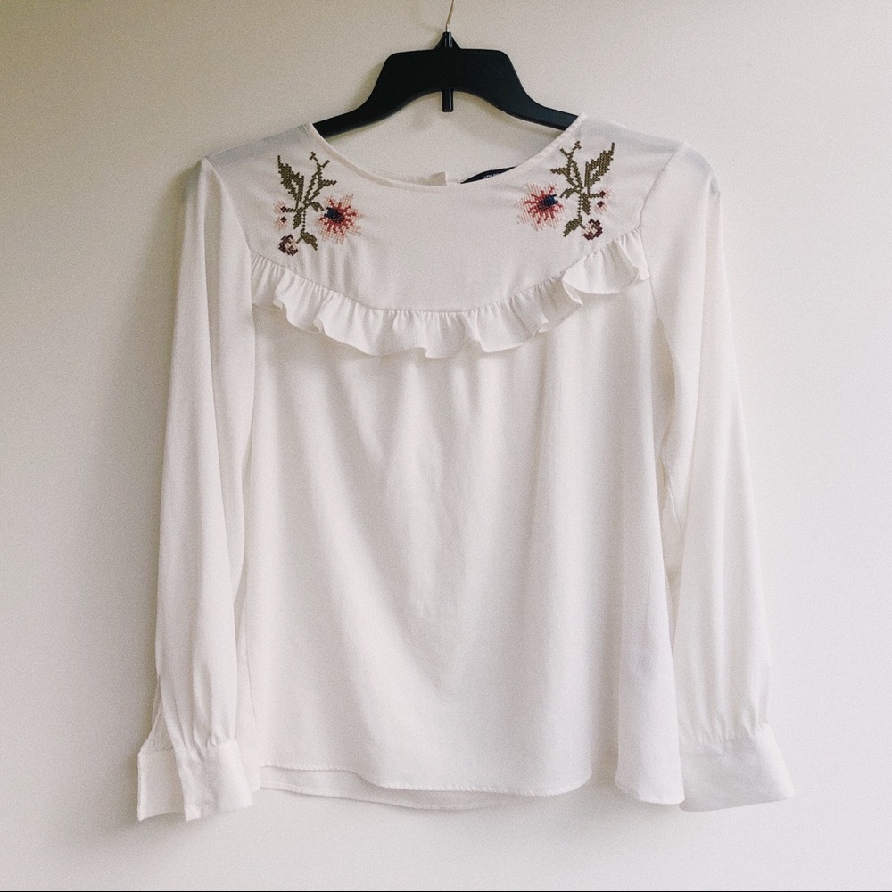 Vero Moda white floral embroidered poufy sleeve L